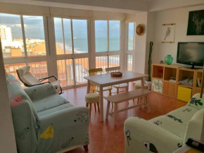 Una ventana al mar, Rota